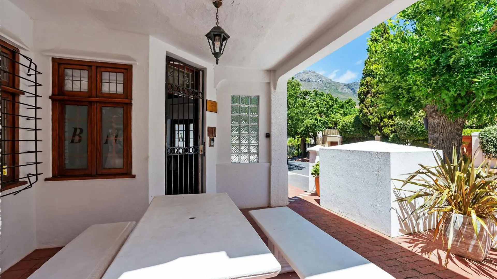 Belmont Guest House Cape Town